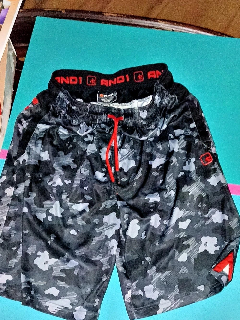 AND1 Camo Athletic Shorts in Black & Gray Size Medium